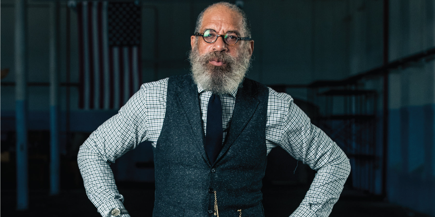 HOW IT SHOULD FIT: THE WAISTCOAT (OR “VEST”)