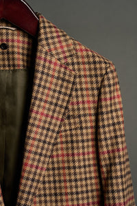 Color: Earthtone Guncheck