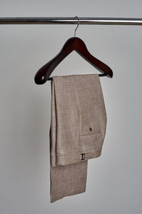 Color: Khaki