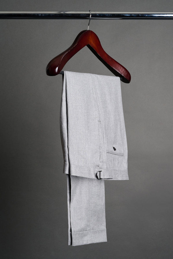 Color: Light Grey