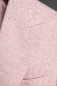 Color: Pink