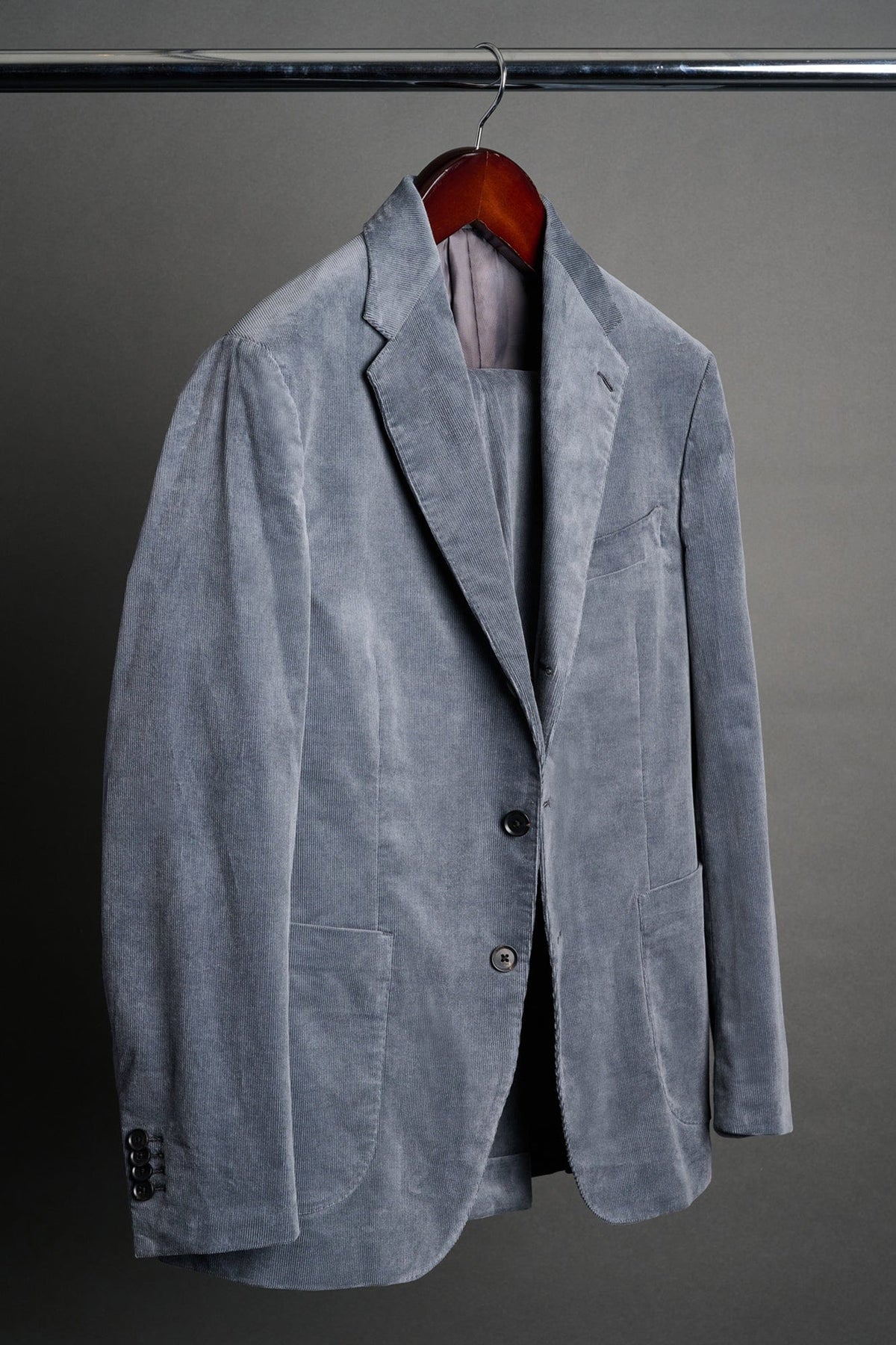 Thin-Wale Stretch Corduroy Suit