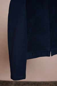 Color: Navy