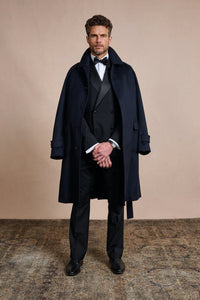 Color: Black Grosgrain