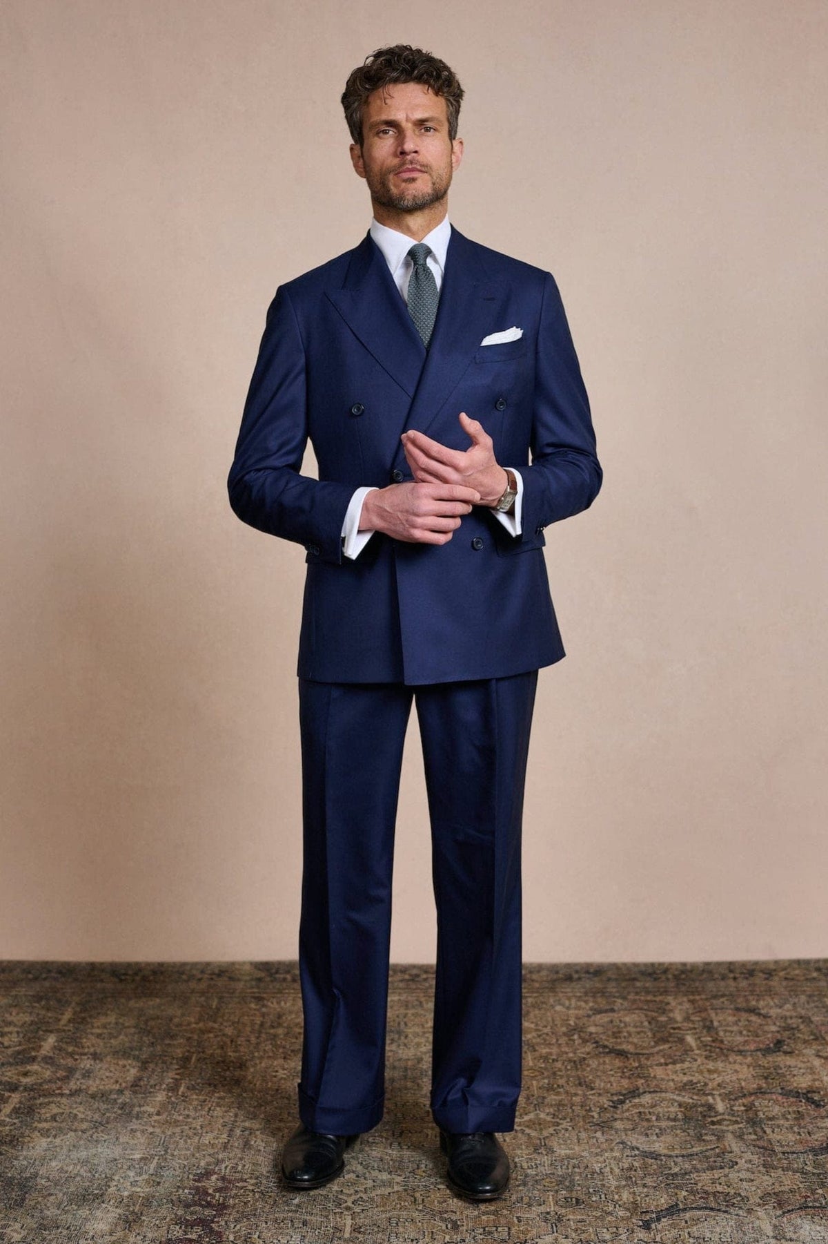 Custom Super 180S Suit - Luxuriously Soft, Versatile & Elegant Vest / Light Navy - Articles of Style by Dan Trepanier Custom Super 180S Suit - Luxuriously Soft, Versatile & Elegant Vest / Light Navy - Articles of Style by Dan Trepanier