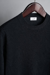 Color: Black