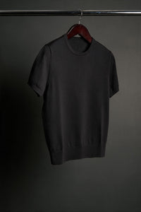 Color: Black