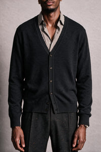 Color: Black