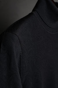 Color: Black