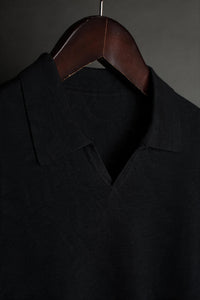 Color: Black