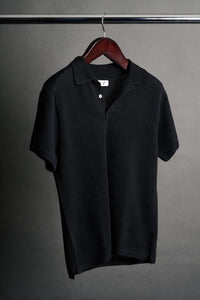 Color: Black