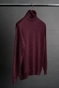 Color: Bordeaux