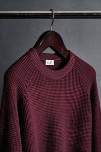 Color: Bordeaux