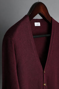 Color: Bordeaux