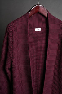 Color: Bordeaux