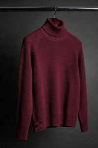 Color: Bordeaux