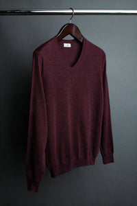 Color: Bordeaux