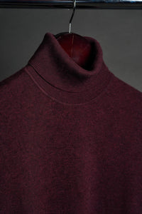 Color: Bordeaux