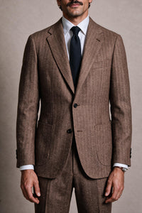 Color: Brown