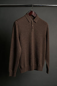 Color: Brown