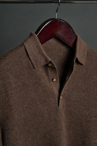 Color: Brown