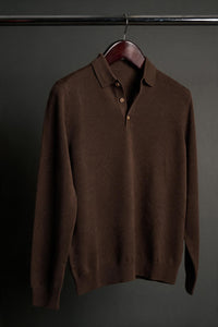 Color: Brown