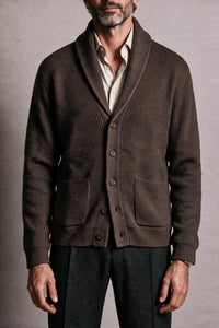 Color: Brown