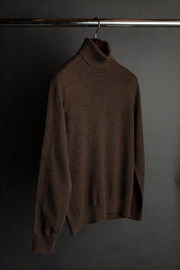 Color: Brown