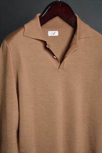Color: Camel