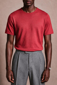Color: Red