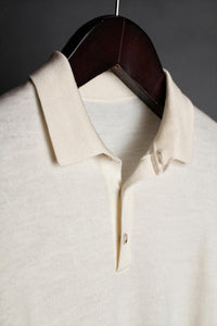 Color: Cream