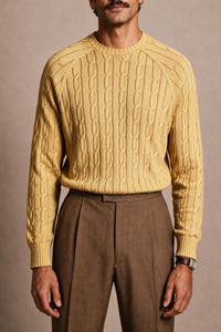 Color: Crema