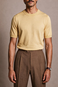 Color: Crema