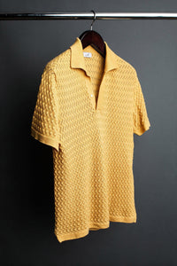 Color: Crema
