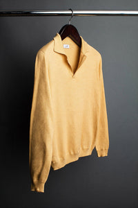 Color: Crema