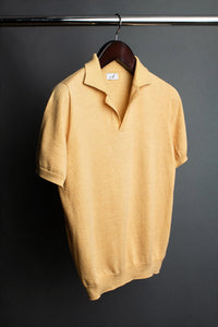 Color: Crema
