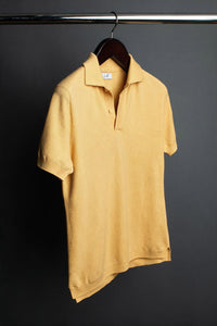 Color: Crema
