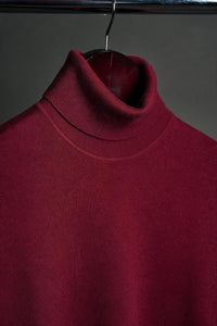 Color: Crimson