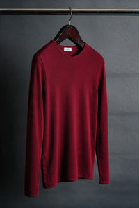 Color: Crimson