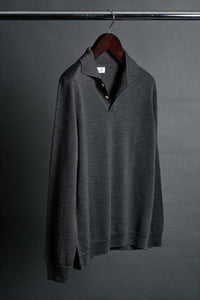 Color: Dark Grey