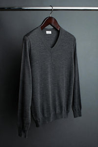 Color: Dark Grey