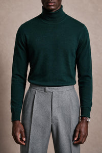 Color: Green
