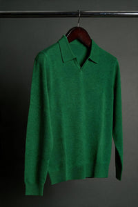 Color: Green