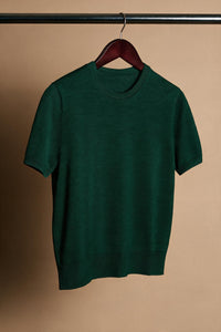 Color: Green