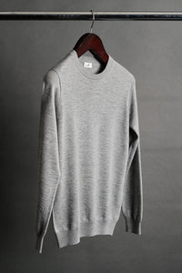 Color: Griggio