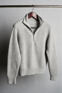 Color: Griggio