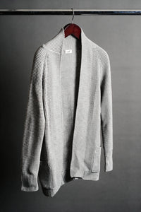 Color: Griggio