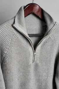 Color: Griggio