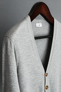 Color: Griggio