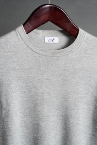 Color: Griggio